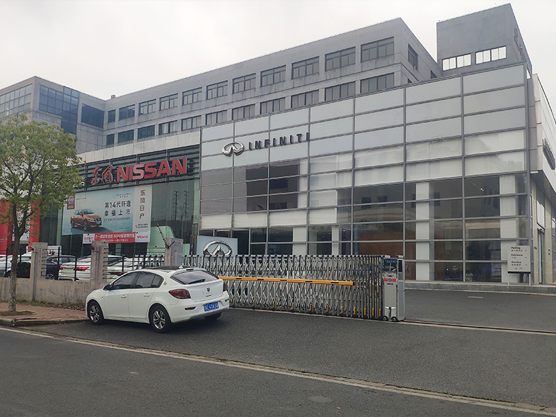 東風NISSAN.jpg